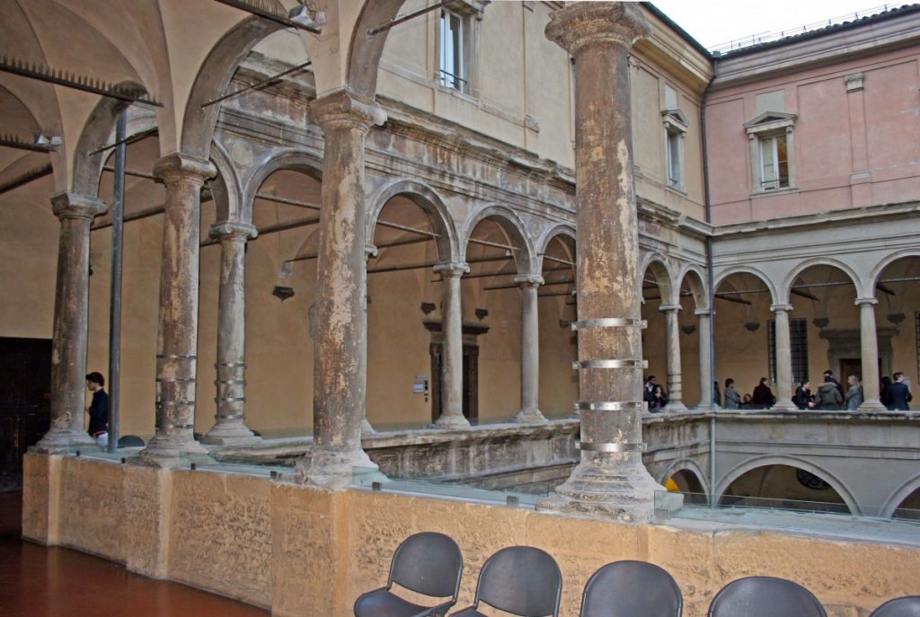 palazzo malvezzi bologna