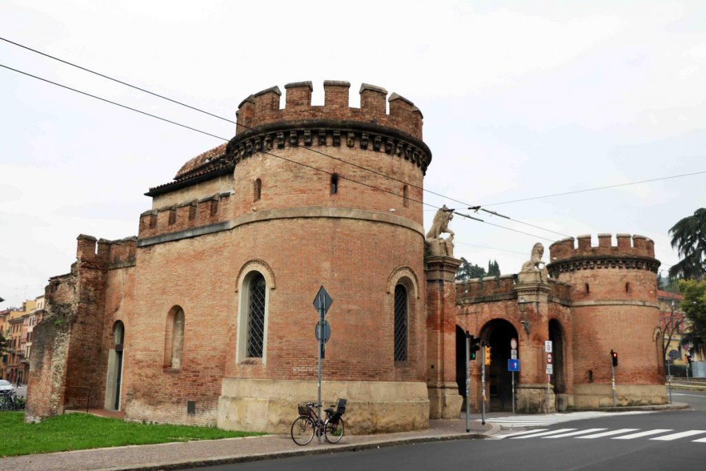 bologna porta saragozza