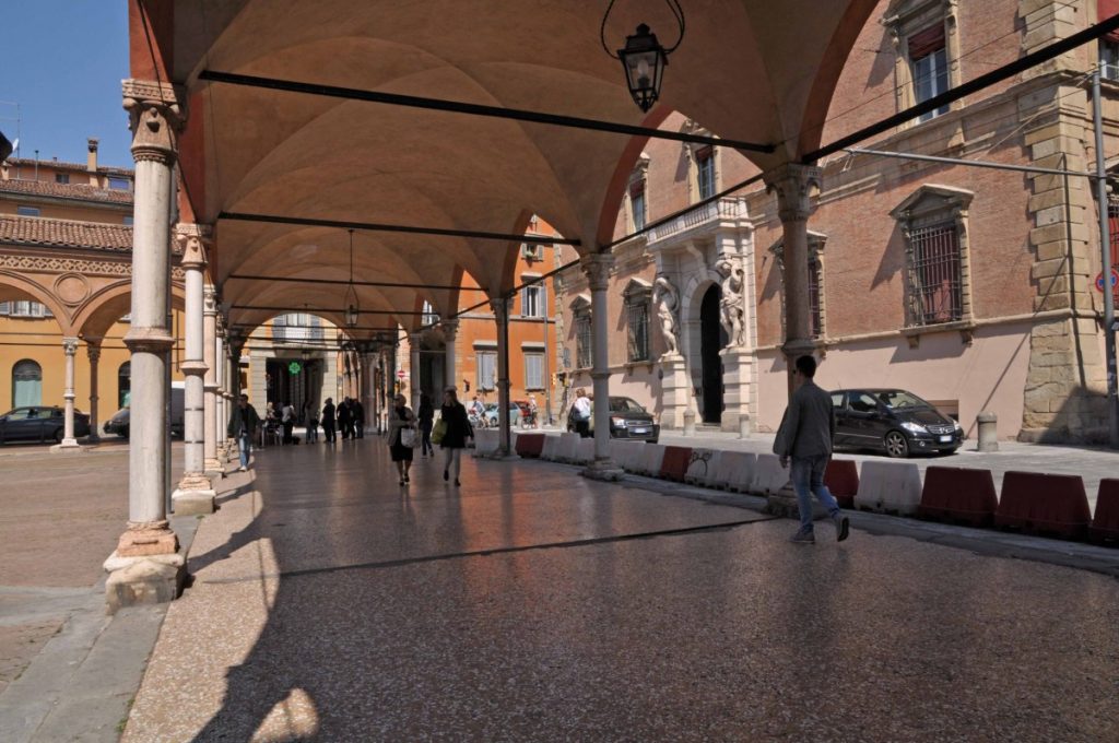 Portico dei Servi