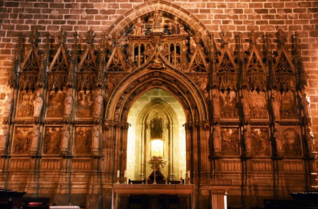 valencia capilla santo caliz santo graal nella cattedrale di valencia