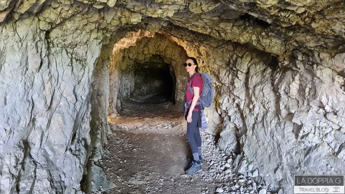 trekking su strada delle 52 gallerie del monte pasubio