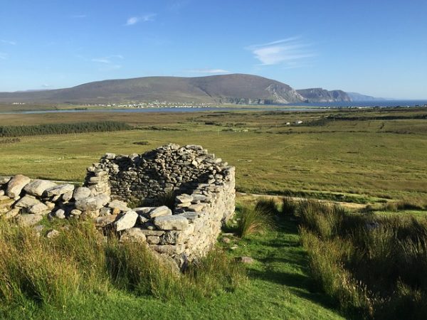 vista da achill island sulla contea di  mayo in irlanda