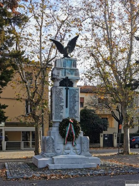 monumento caduti della 1a guerra mondiale a sana lazzaro di savena bologna