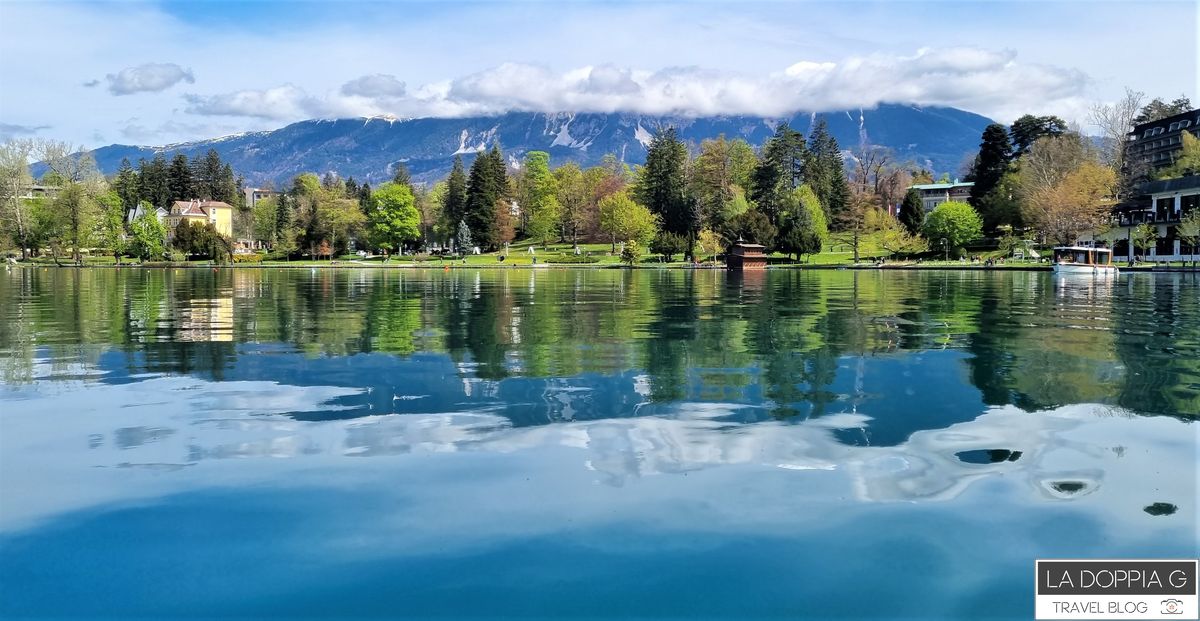le Alpi Giulie dal lago di Bled in Slovenia