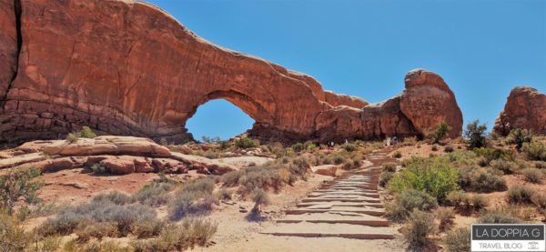 arches national park. windows arch. itinerario on the road parchi usa tra arizona a utah